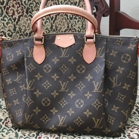 LV Monogram Turenne PM - Picture 1 of 4